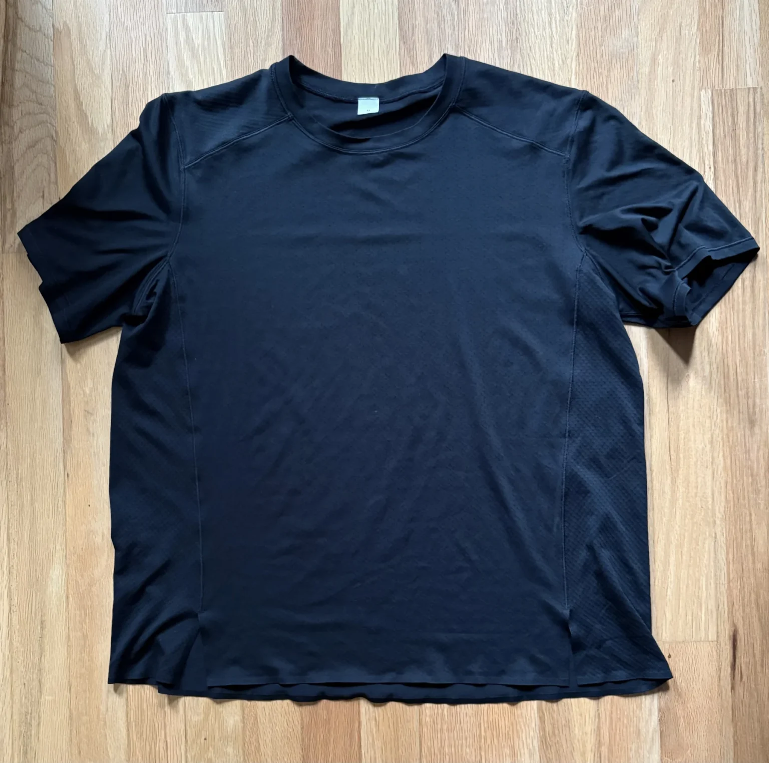 Featured image for Lululemon T-shirt, size M