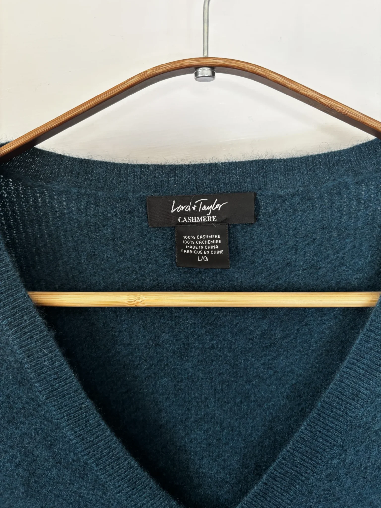 Image for ♥️LORD & TAYLOR cashmere jumper
