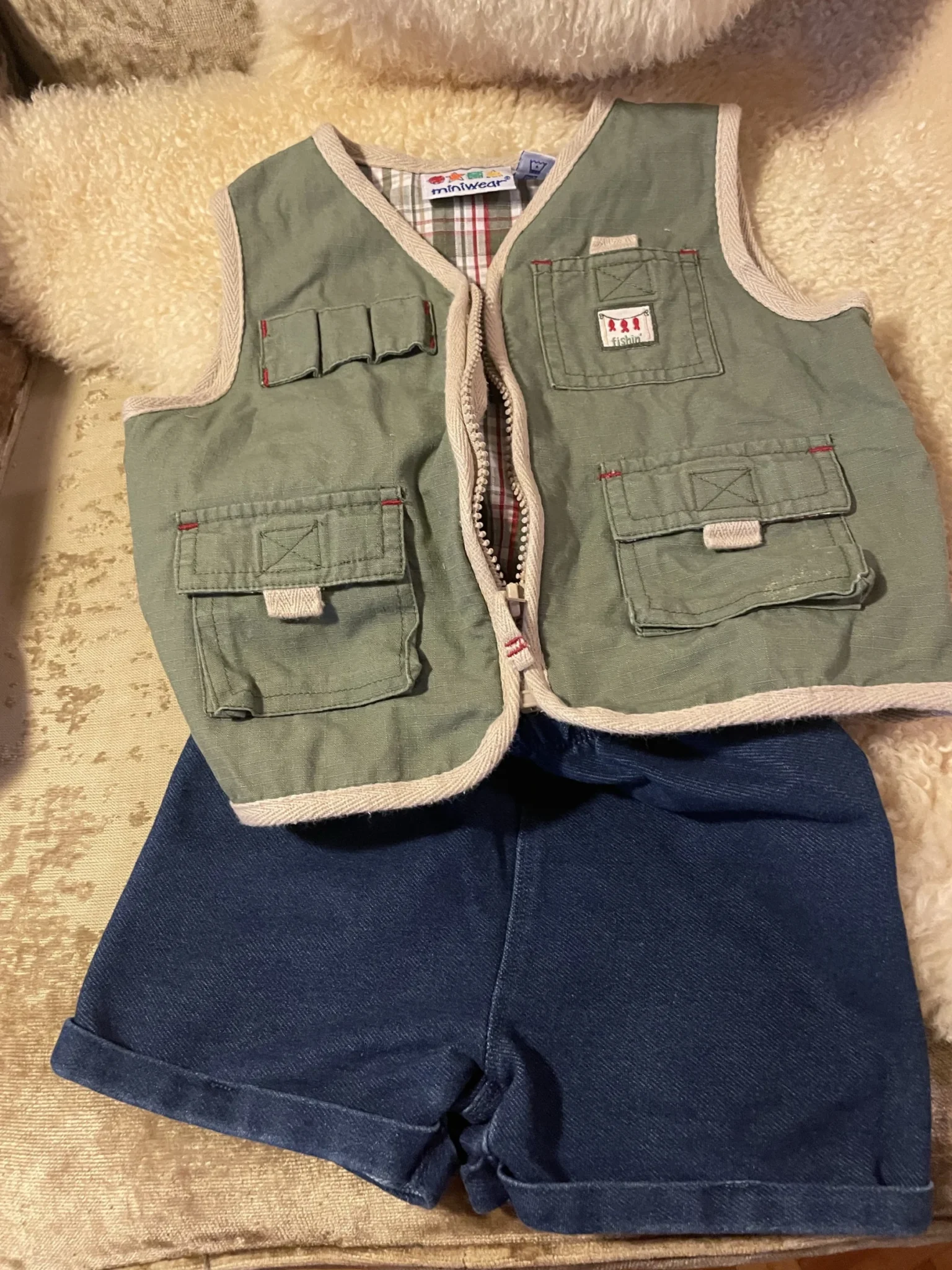 Image for Lightweight sleeveless coat for 12-month-olds