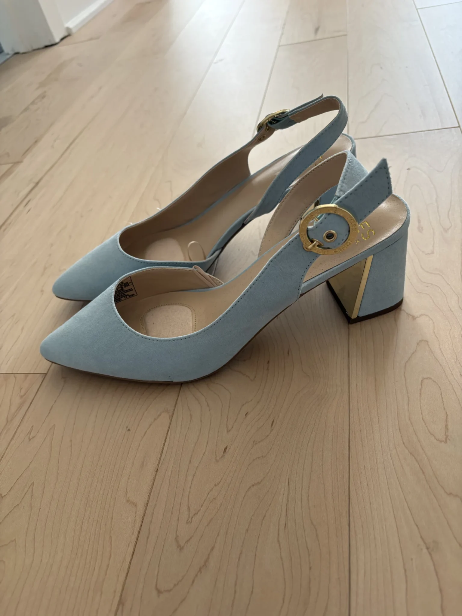 Image for New pale blue high-heeled shoes by Jones New York