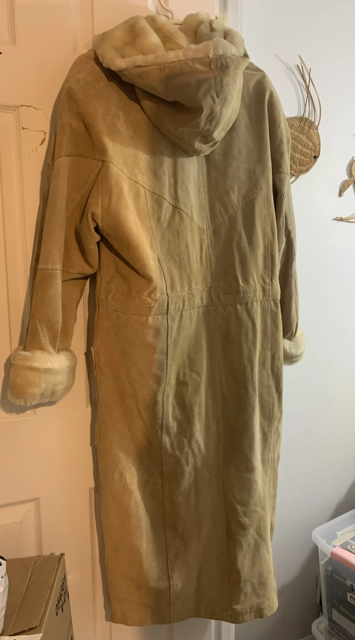 Image for Hidepark vintage long coat in genuine suede leather – Boho / Penny Lane style (Large)