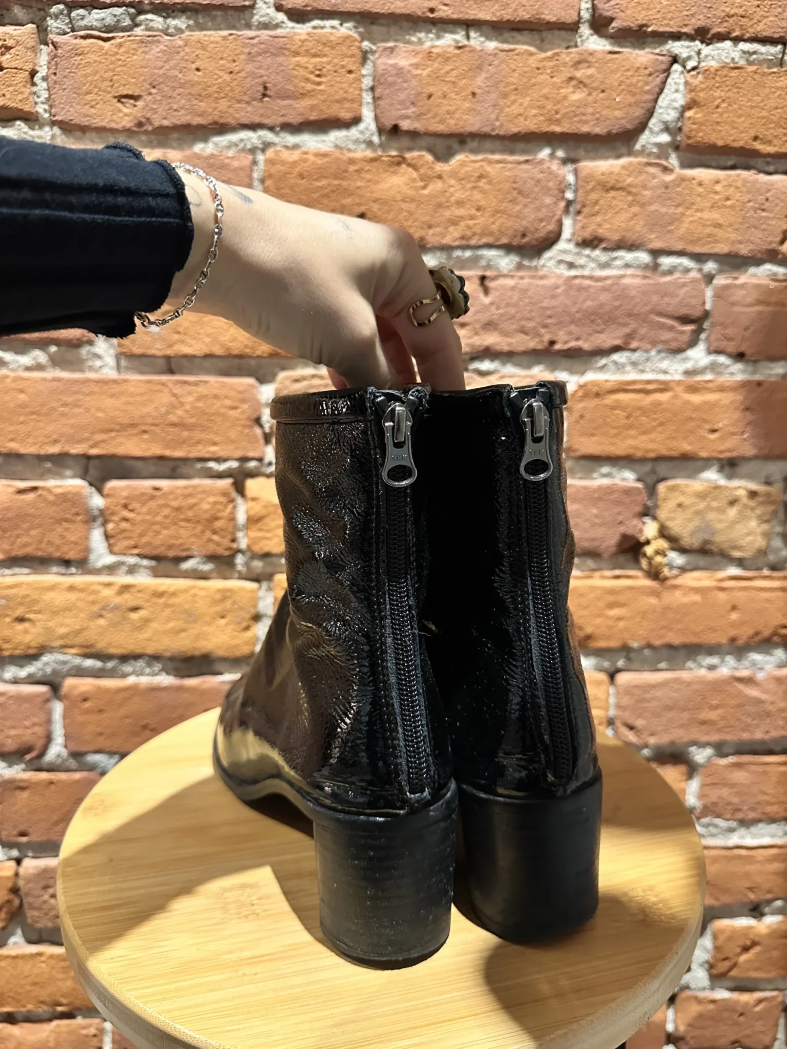 Image for Bottes à talon haut L’intervalle cuir vernis noir