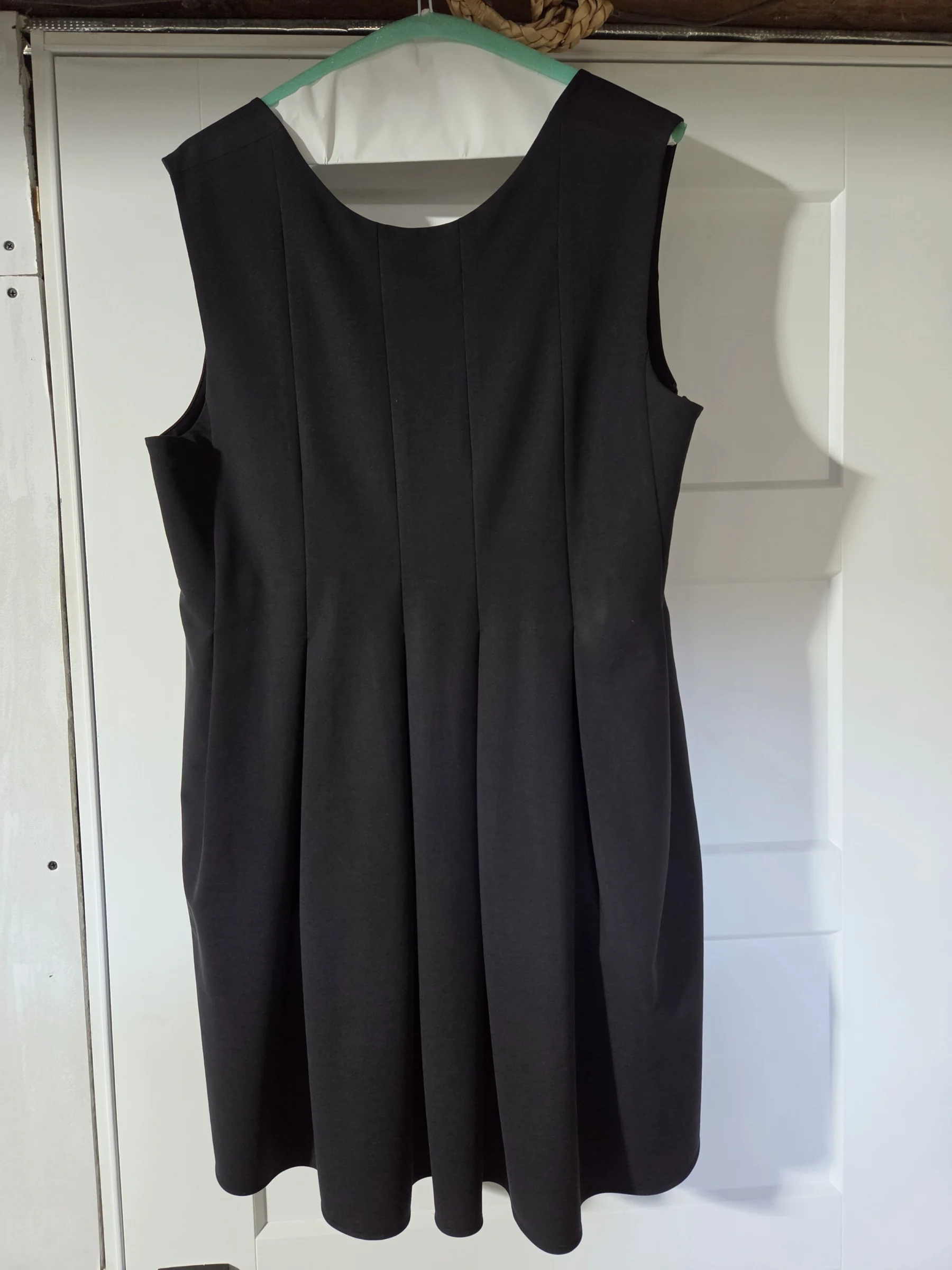 COS little black dress COS seconde main