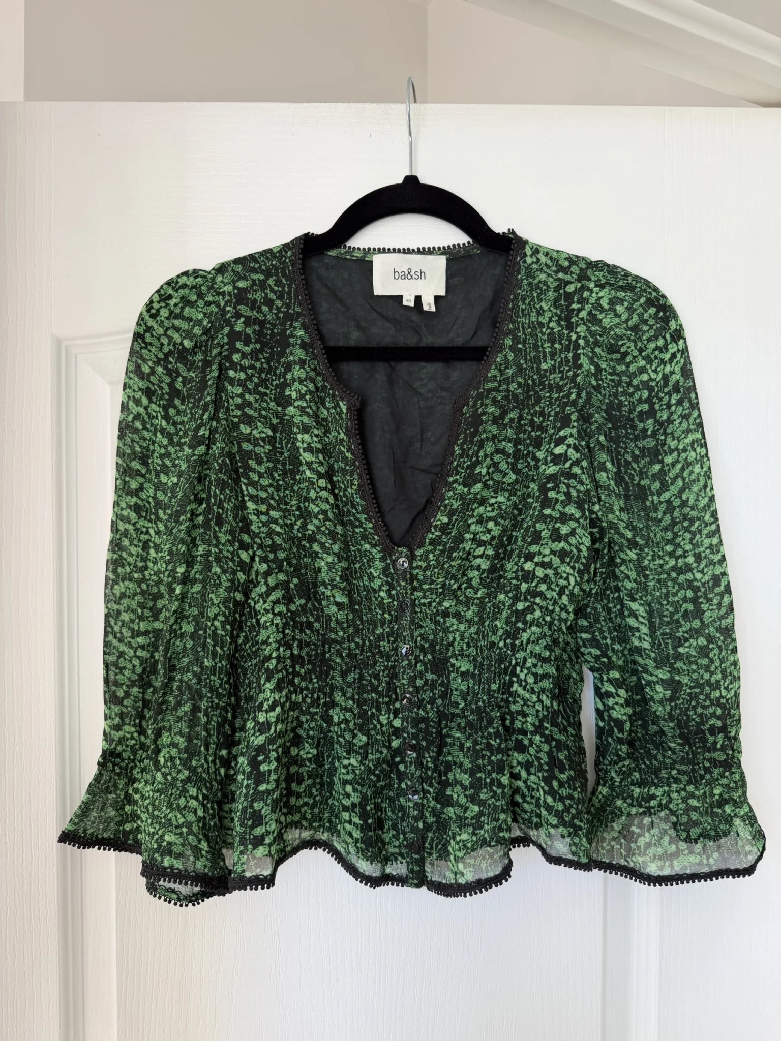 Image for Bash blouse, size XS, puff-sleeved, green and black