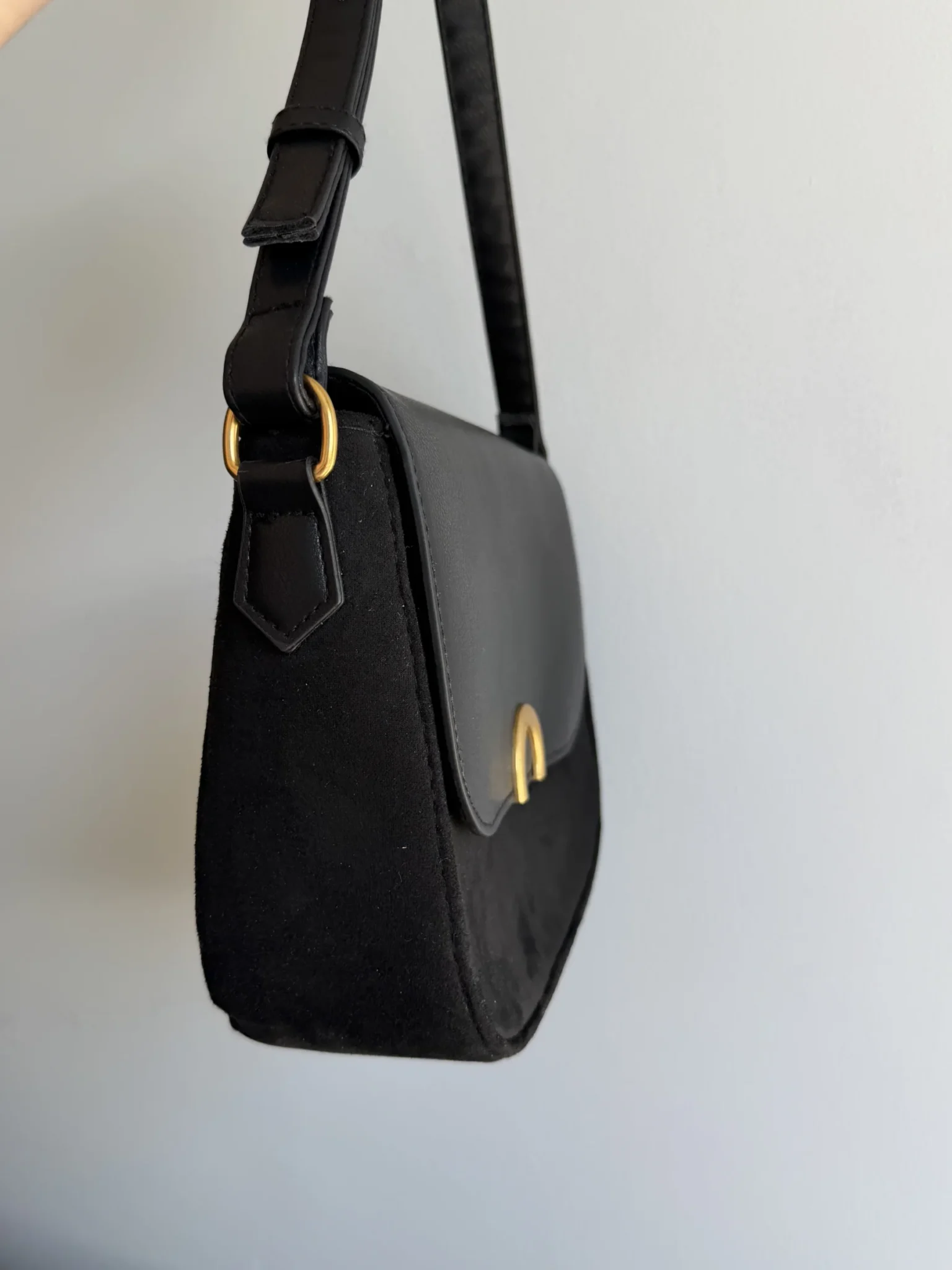 Image for Sac à main Caroll noir à détail doré