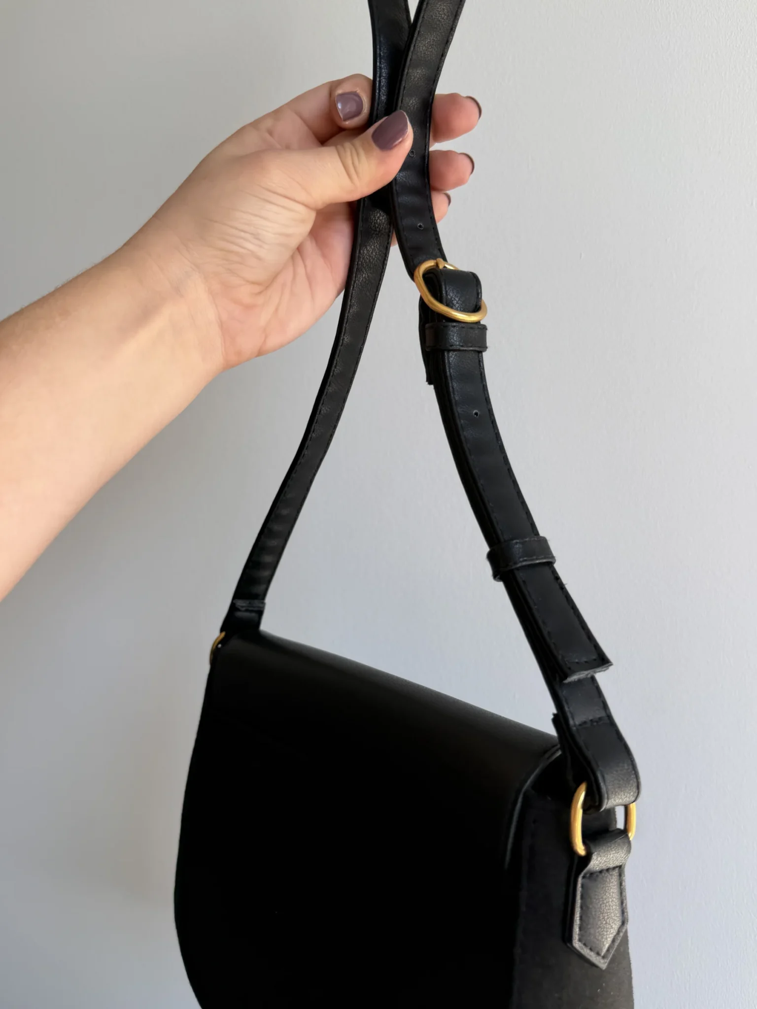 Image for Sac à main Caroll noir à détail doré