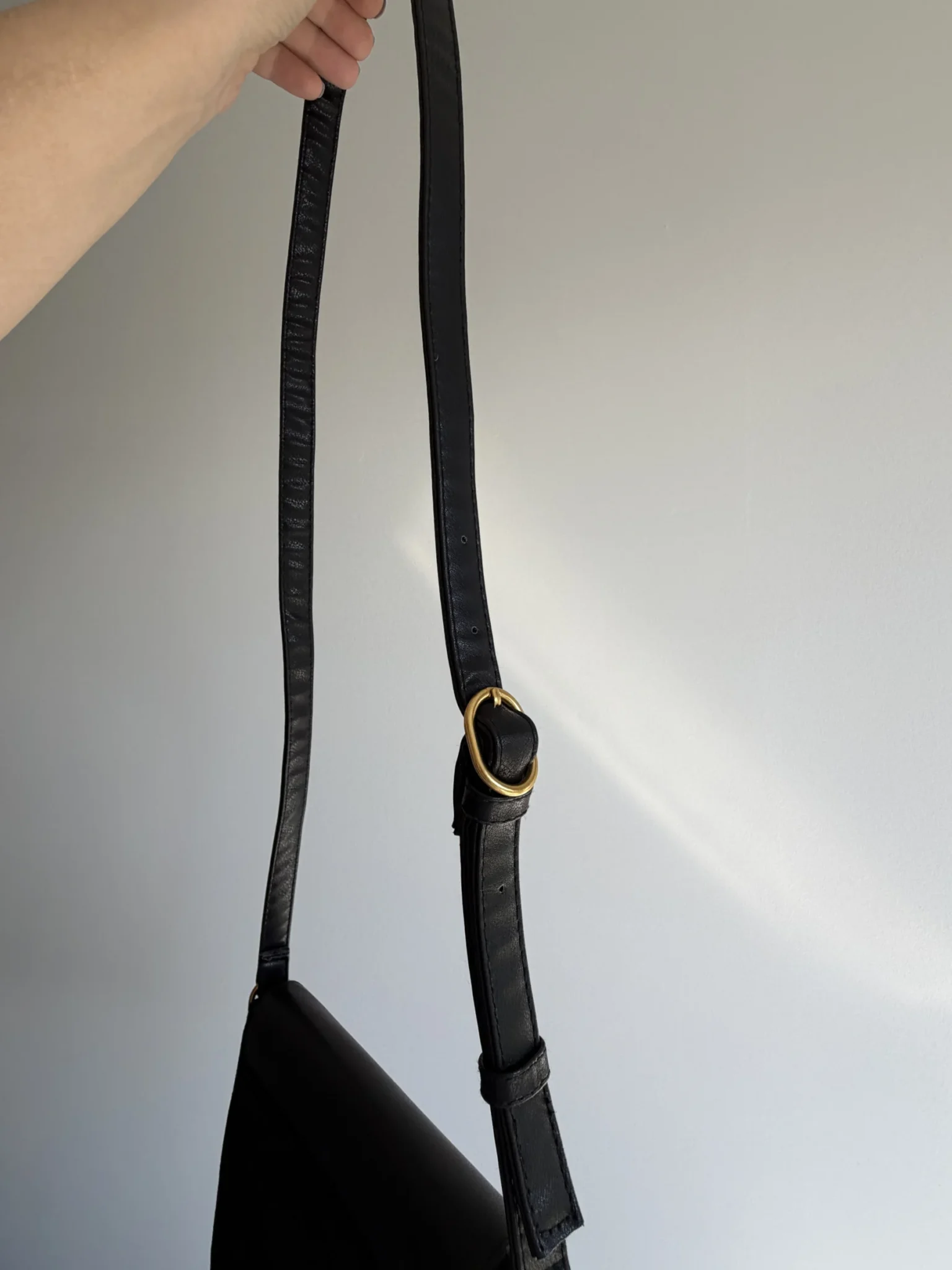 Image for Sac à main Caroll noir à détail doré