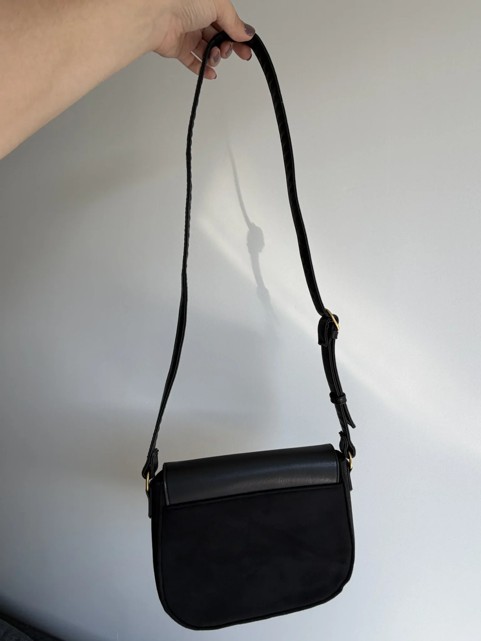 Image for Sac à main Caroll noir à détail doré