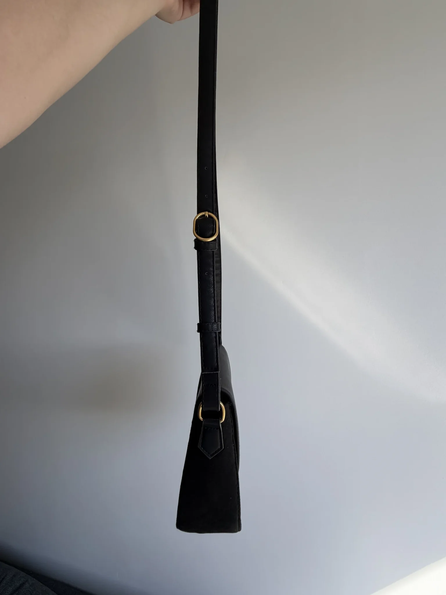 Image for Sac à main Caroll noir à détail doré
