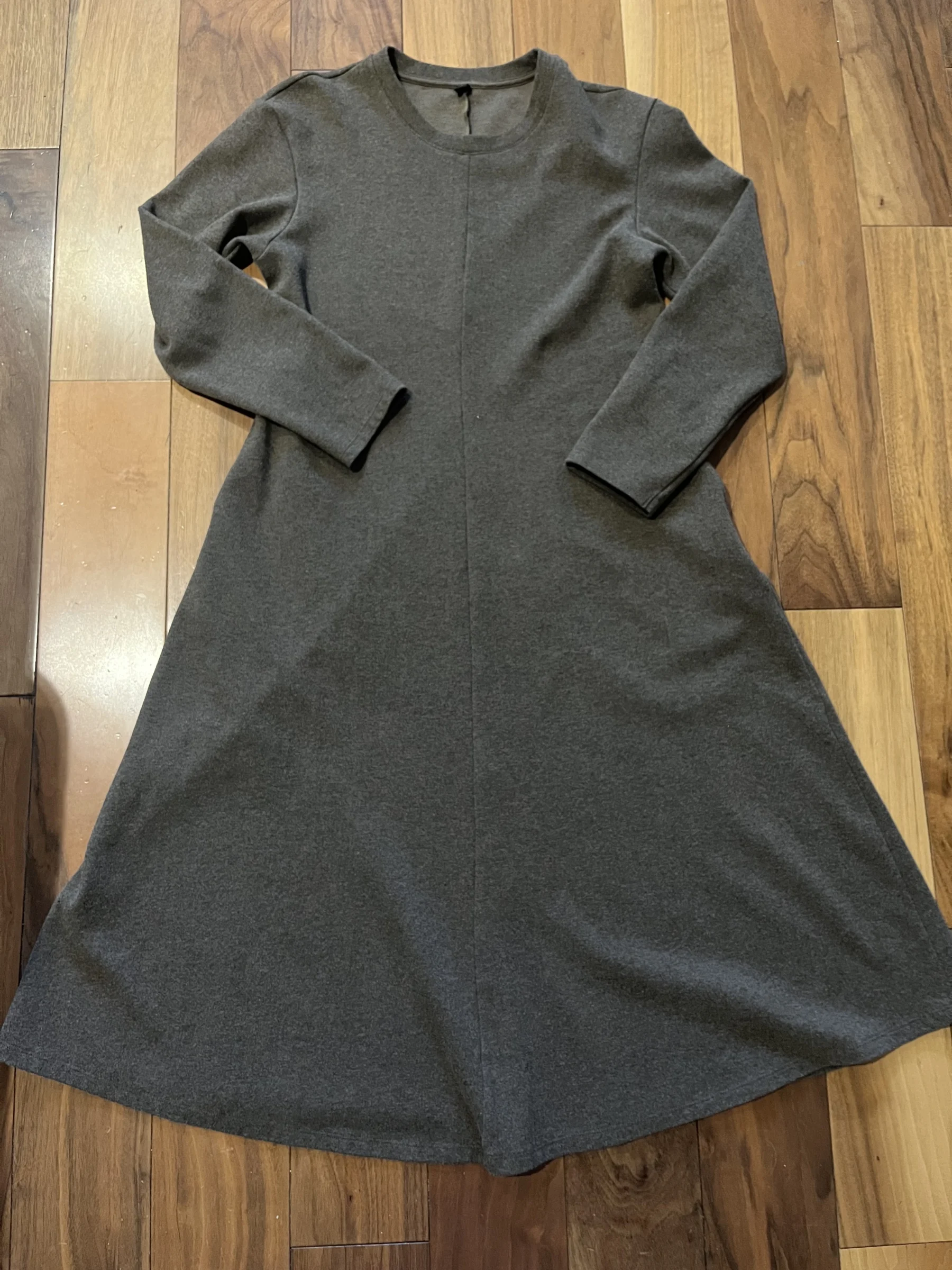Uniqlo khaki fleece maxi dress Uniqlo seconde main
