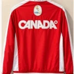 Thumbnail for 🇨🇦 Une pièce d’histoire canadienne à porter ! 🇨🇦 Veste officielle Équipe Canada – Jeux panaméricains Guadalajara 2011 | Hudson’s Bay Company