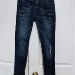 Featured thumbnail for Guess Skinny Jeans