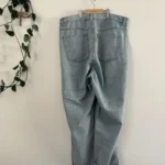 Thumbnail for 80s-style mum jeans