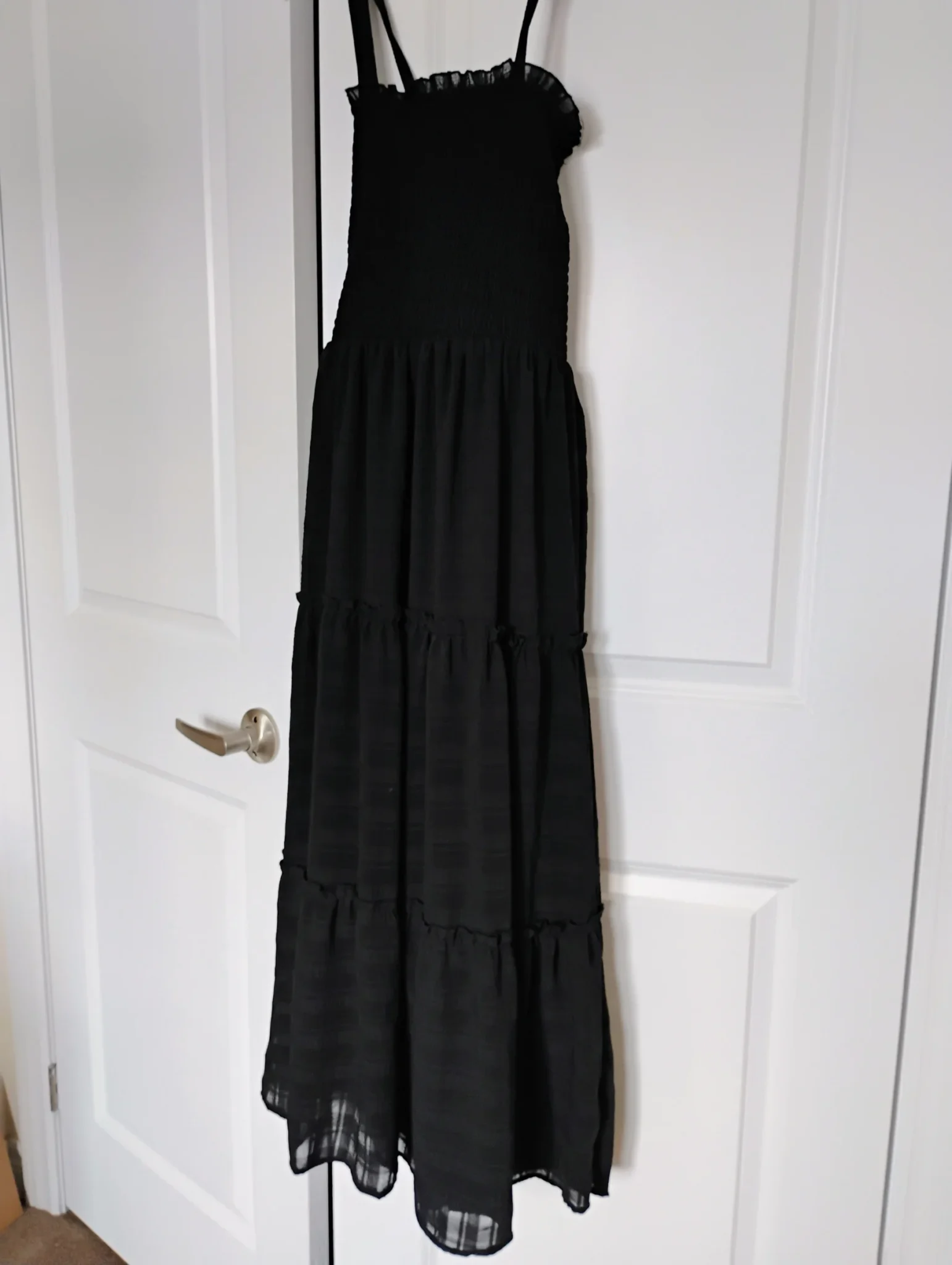 Featured image for Robe à volants smockée