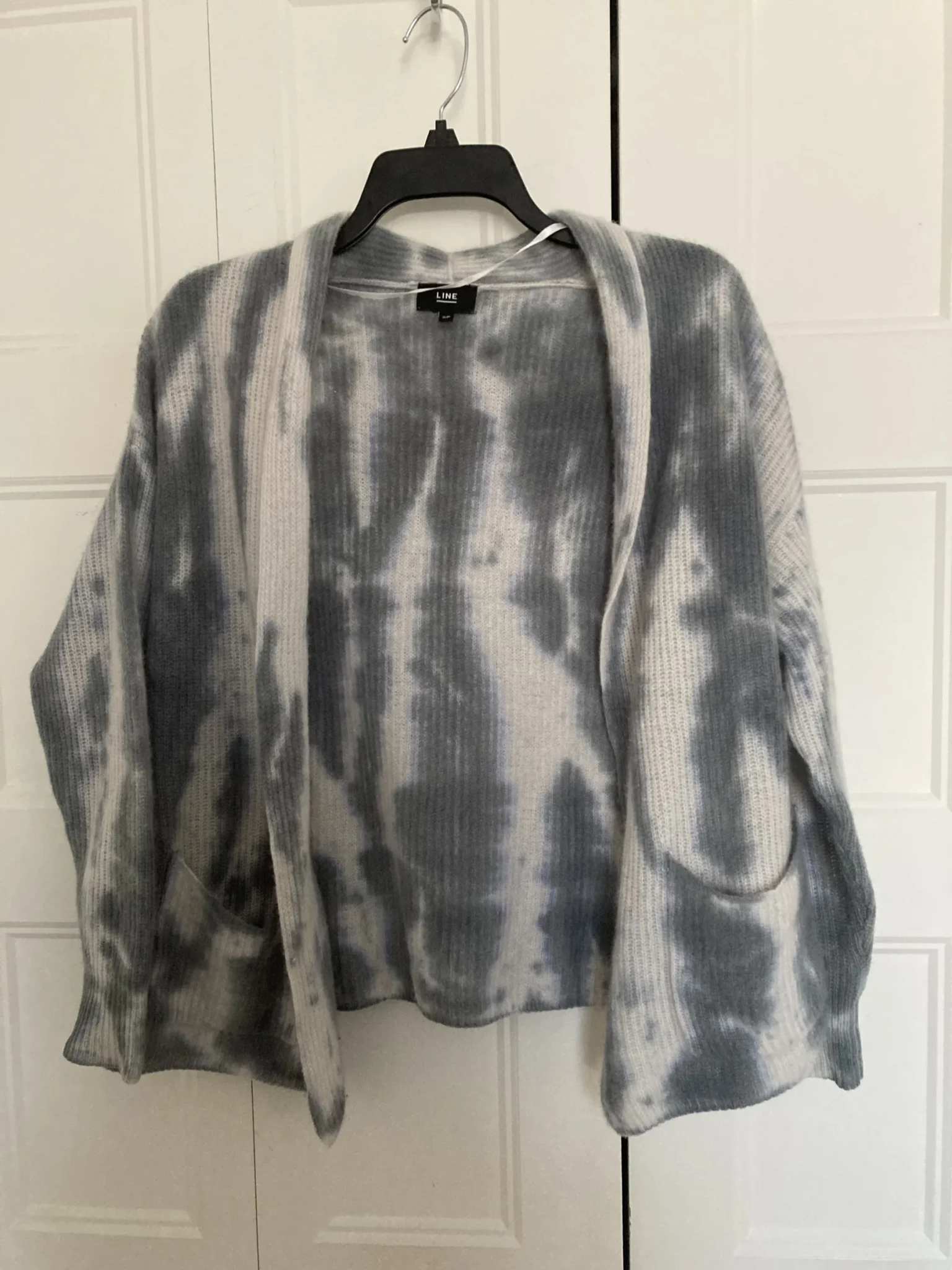 Featured image for Pull en cachemire de la marque Line