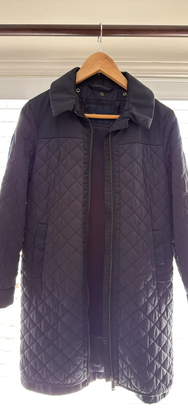 Image for Manteau Paul and Shark