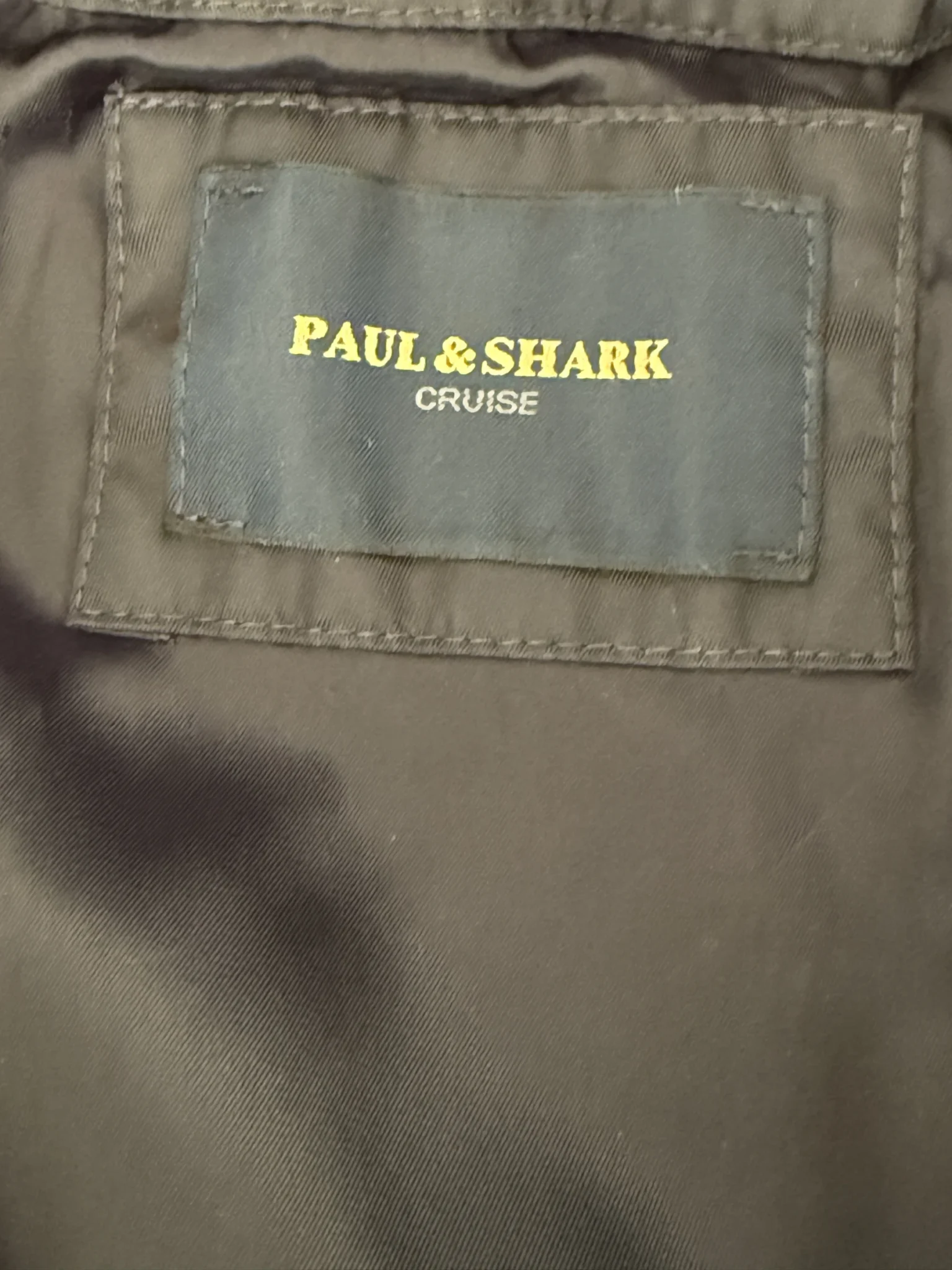 Image for Manteau Paul and Shark