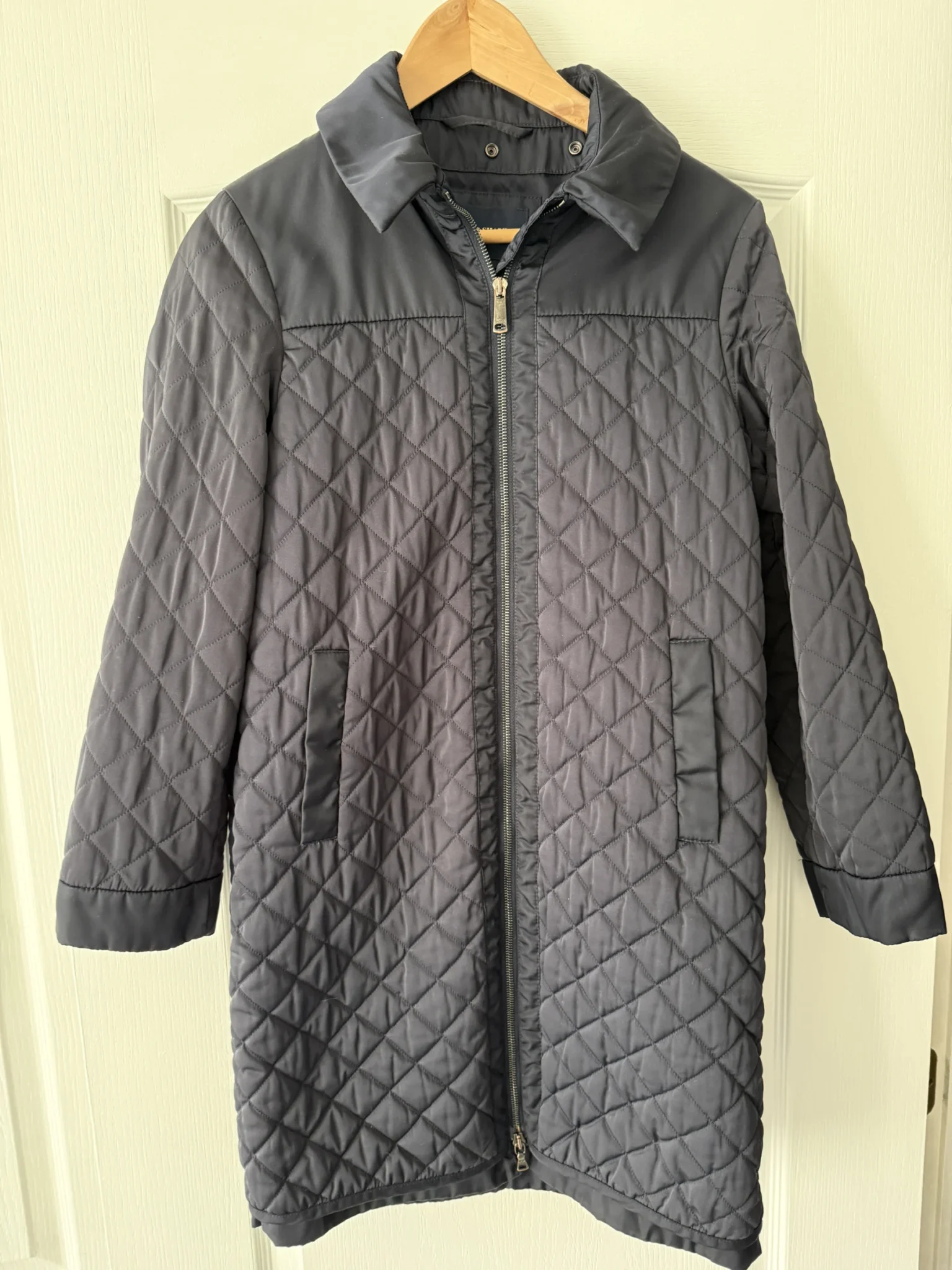 Image for Manteau Paul and Shark