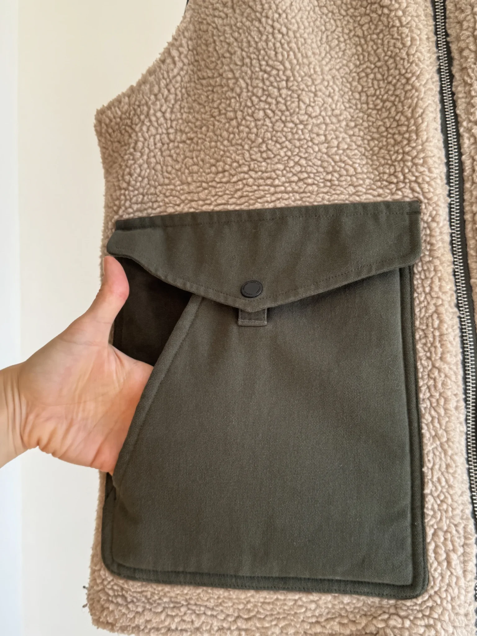 Image for Veste Utilitaire Réversible Verte et Beige Hooké en Sherpa et Canevas Homme Medium