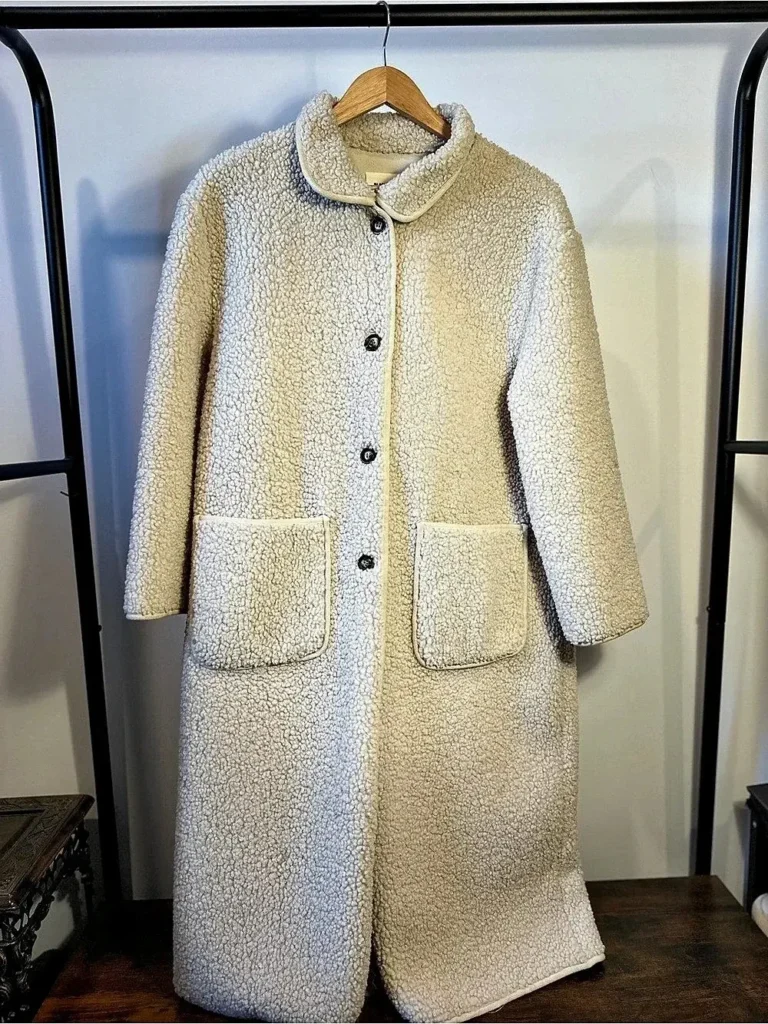 Featured image for Black Label -  Teddy Coat creme