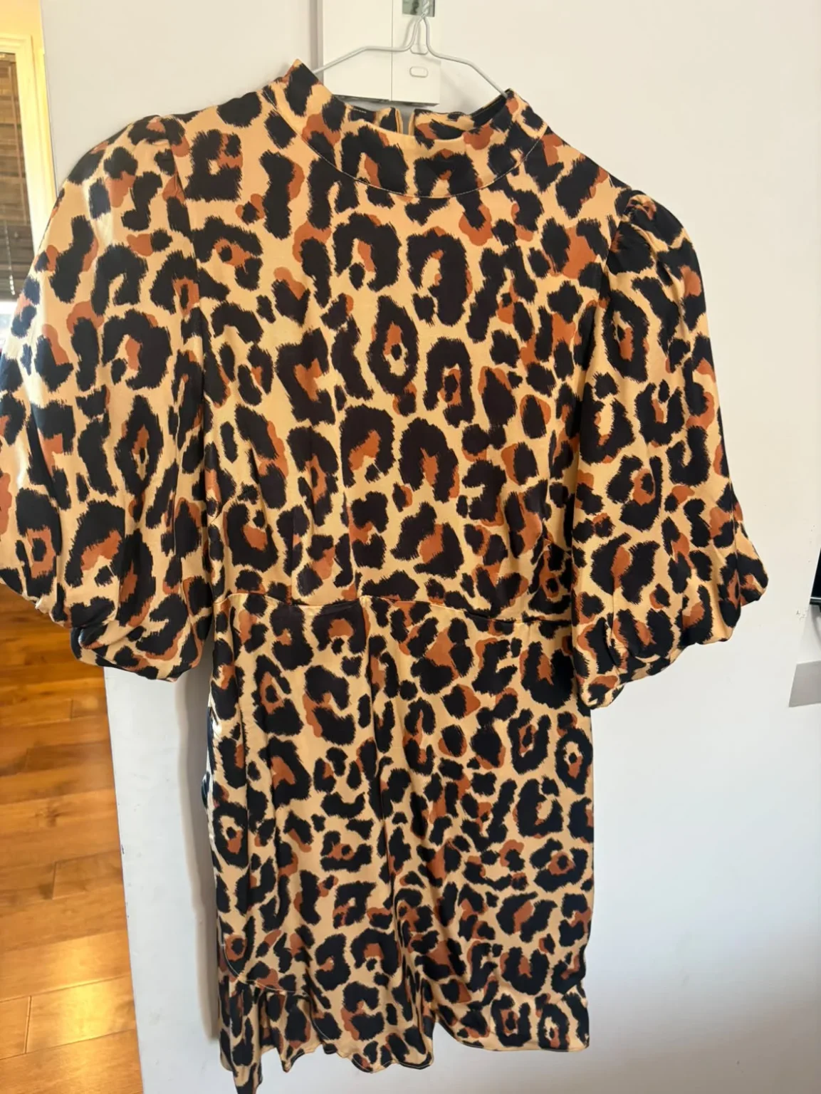 Image for Robe KITRI
