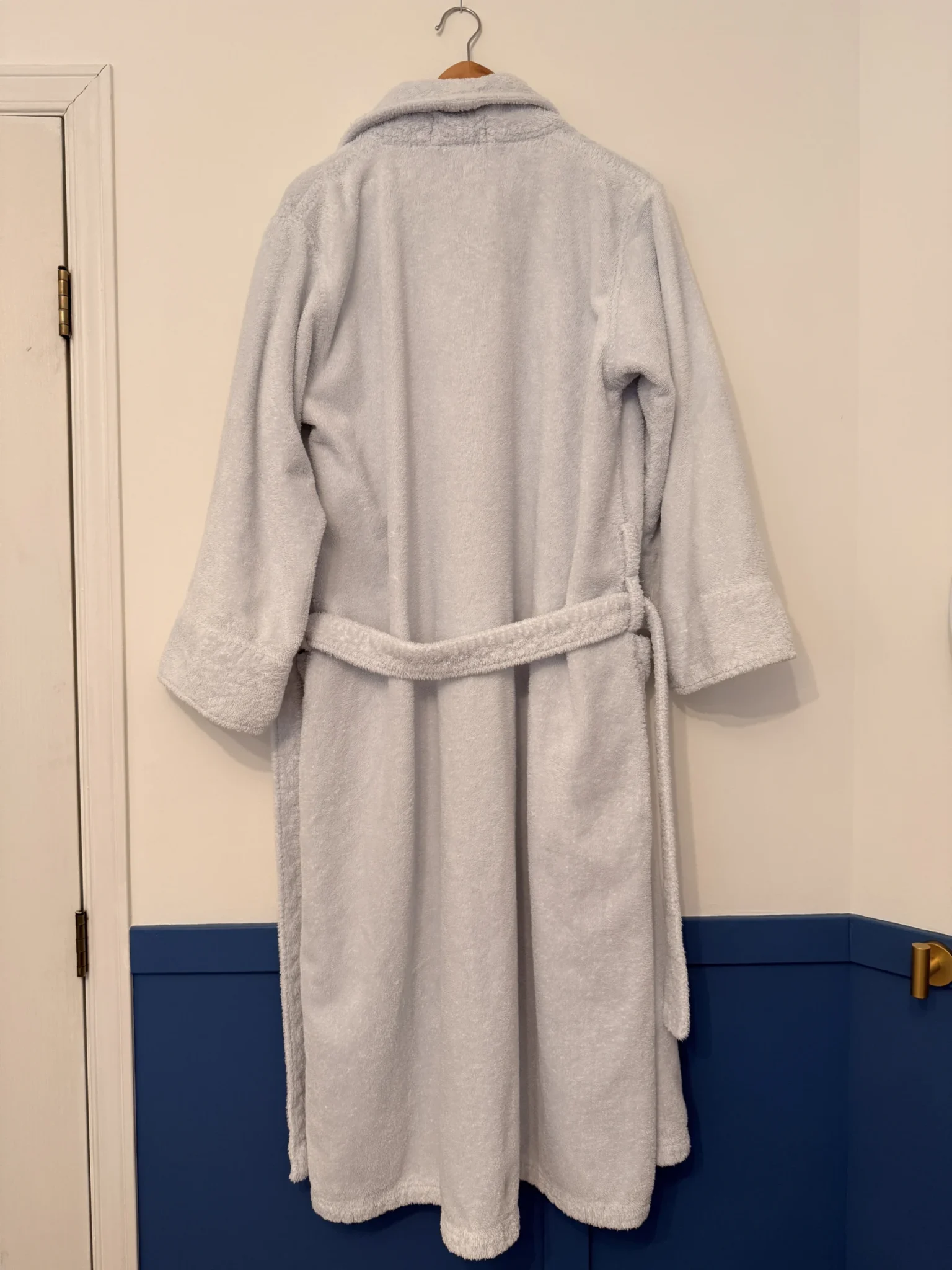 Image for Holt Renfrew terry cloth dressing gown / bathrobe