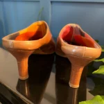 Thumbnail for Gold-coloured leather shoes – 7½