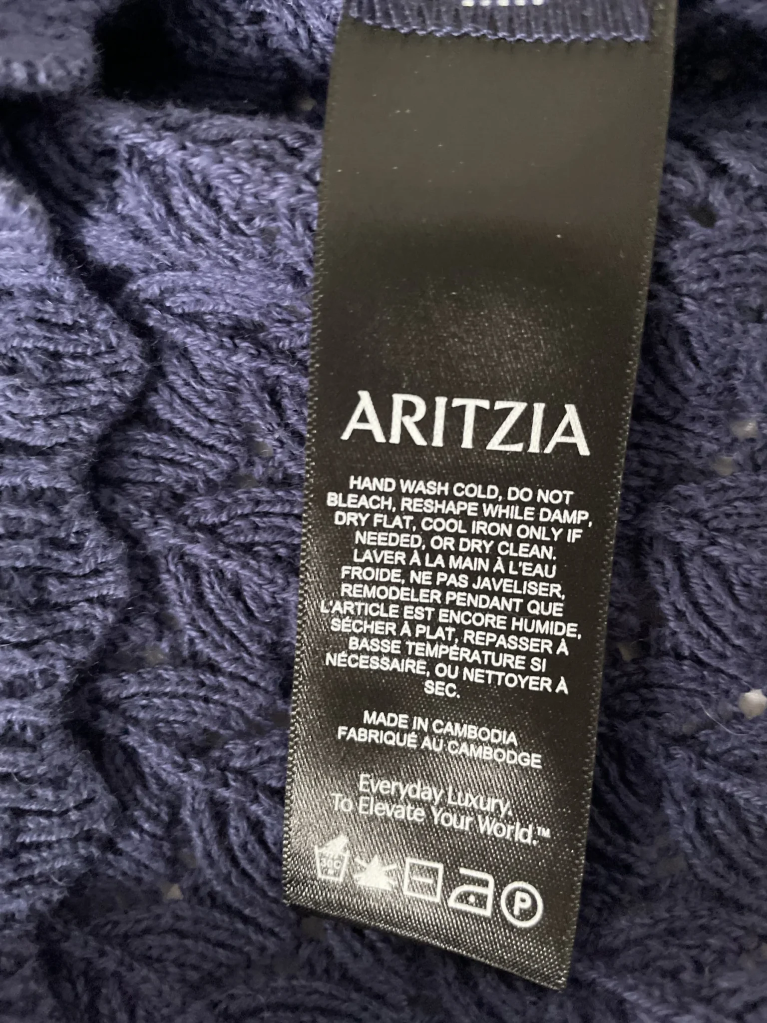 Image for Cardigan Aritzia