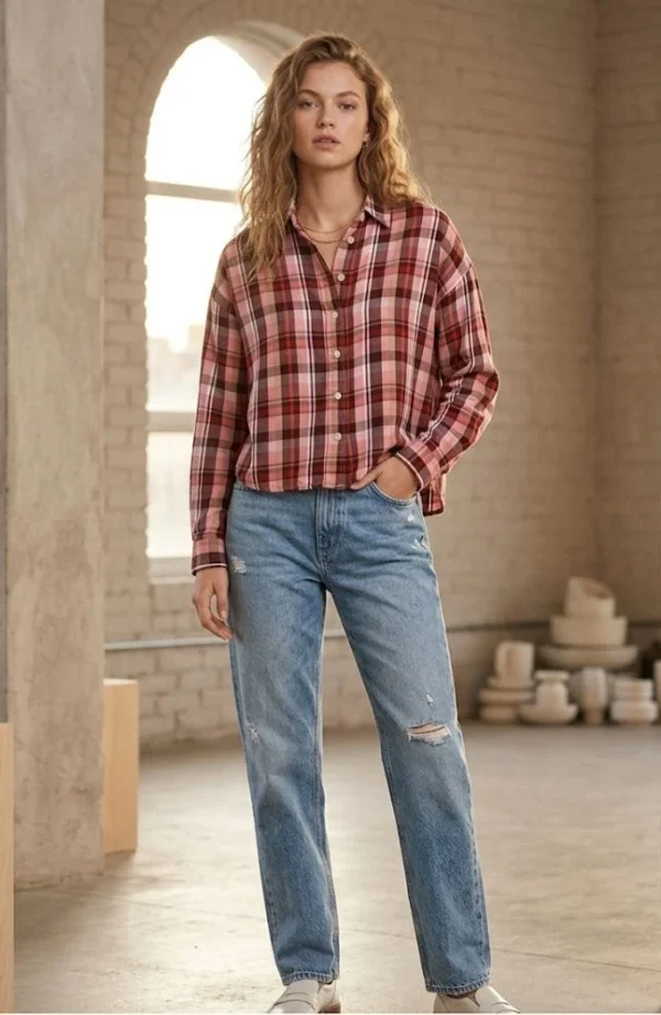 Image for Chemise Aritzia Wilfred Free à carreaux rose et brun, courte et ample, taille S