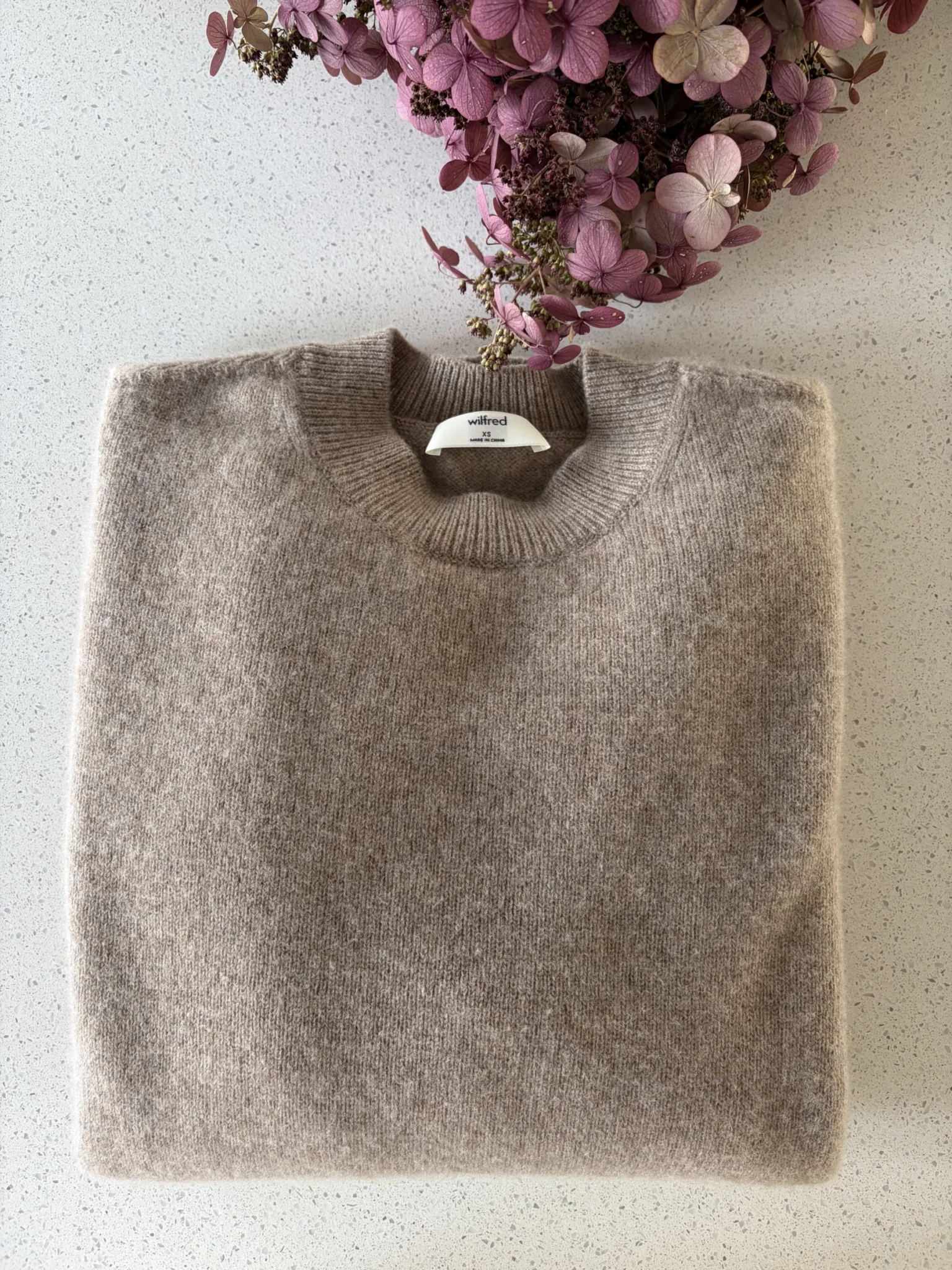 Image for Aritzia | Pull en cachemire XS (comme neuf)  ☁️