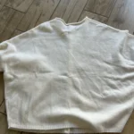 Thumbnail for Cream-coloured cardigan