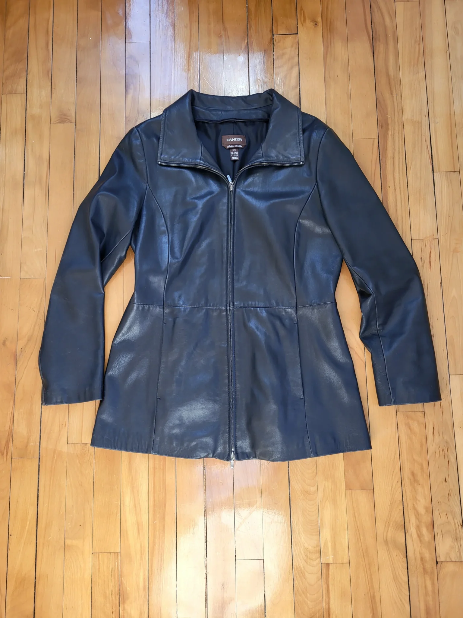 Image for Manteau Danier en cuir italien noir, taille M