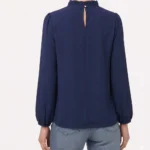 Thumbnail for Blouse J.Crew bleu marine à col volanté et manches bouffantes, taille S