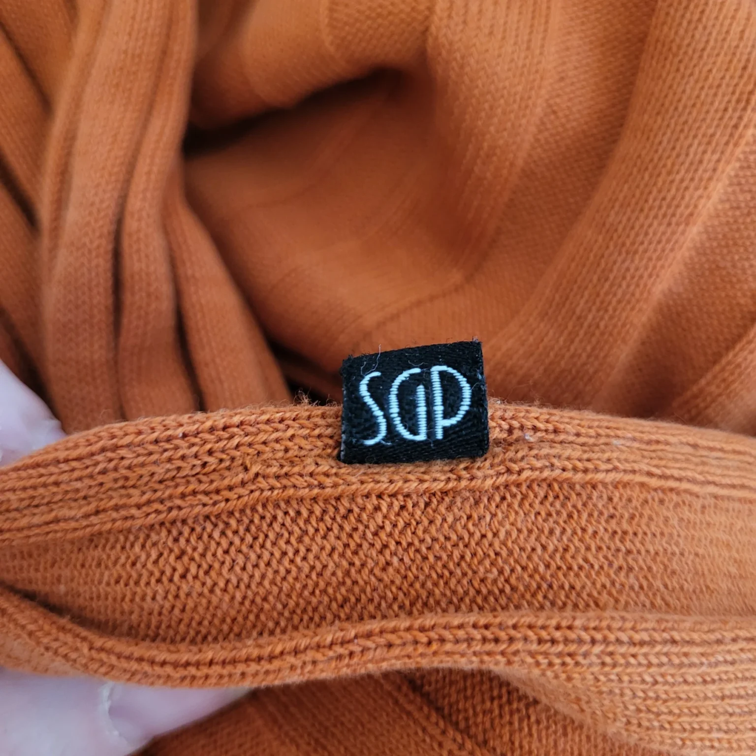 Image for Pull col roulé vintage, orange brûlé, tricot en maille côtelée mélange de coton