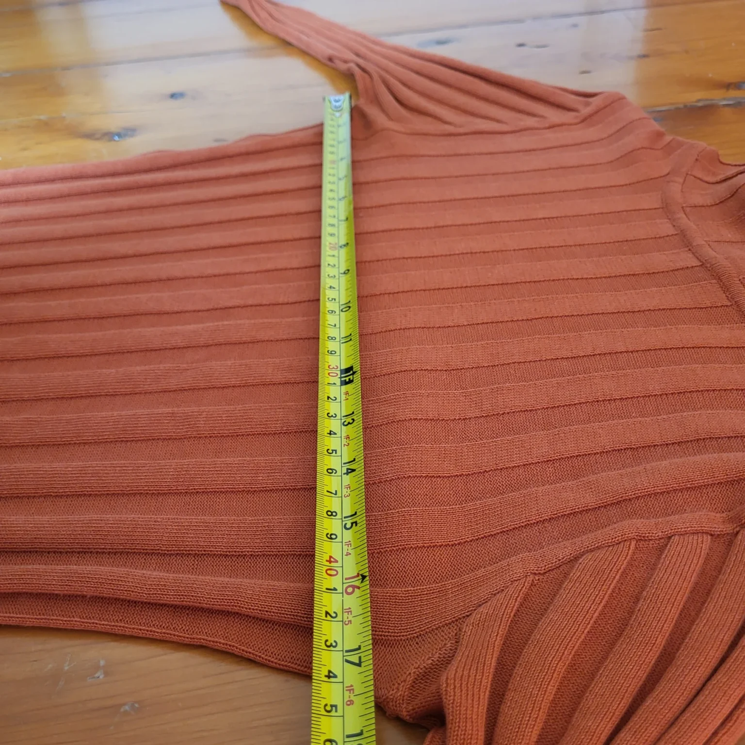 Image for Pull col roulé vintage, orange brûlé, tricot en maille côtelée mélange de coton