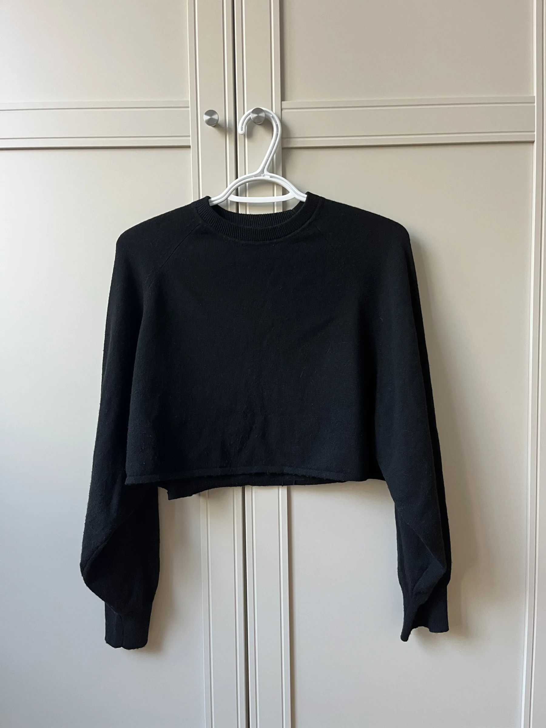 Chandail de tricot crop Zara seconde main