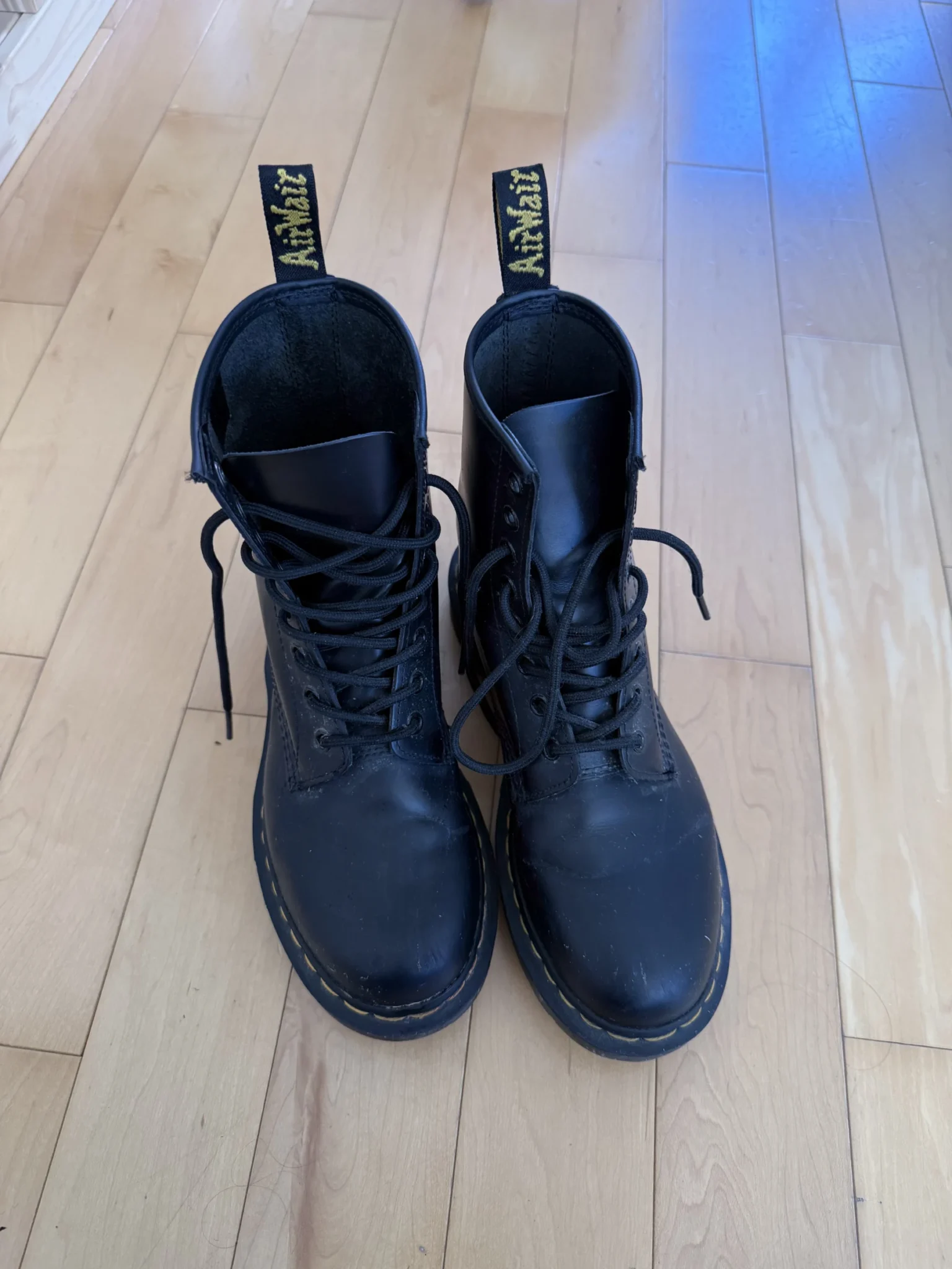 Featured image for Bottes Dr  Martens
