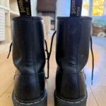 Thumbnail for Bottes Dr  Martens