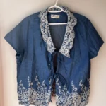 Featured thumbnail for Haut à broderie