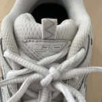 Thumbnail for New Balance 610