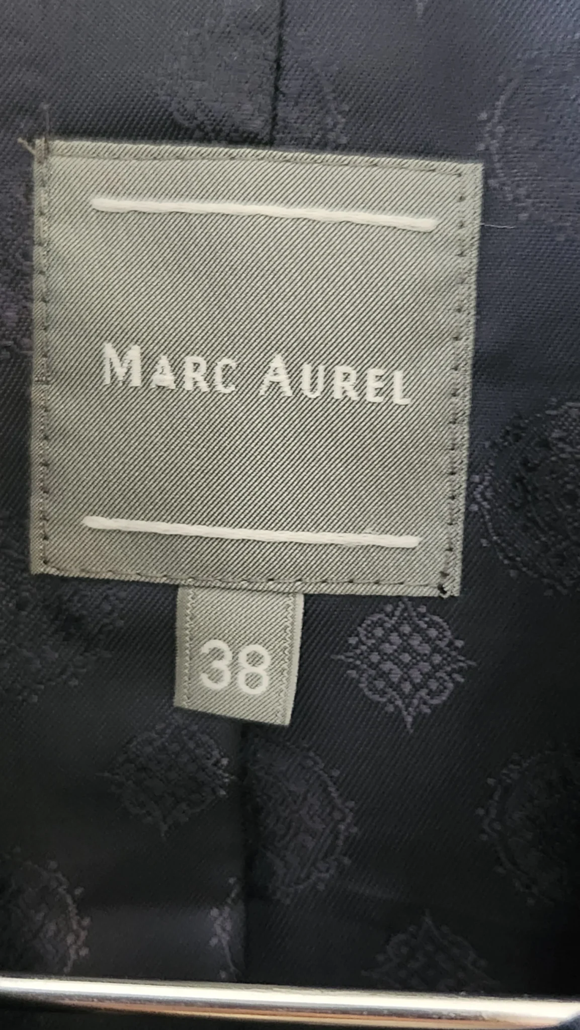 Image for Veston MarcAurel, grandeur 38, excellente état, jupe disponible pour en faire un tailleur