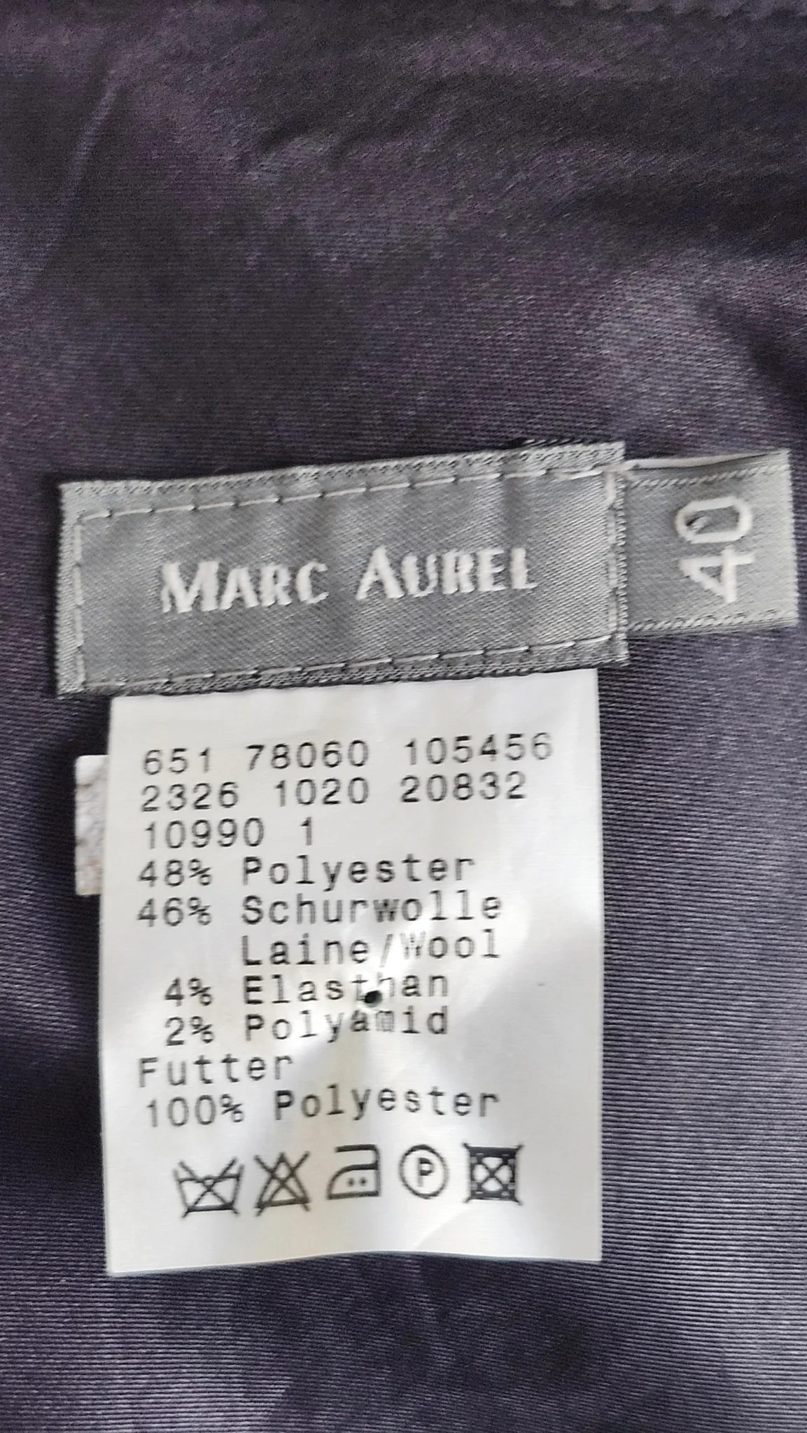 Image for Jupe portefeuille, MarcAurel. Se combine au veston.