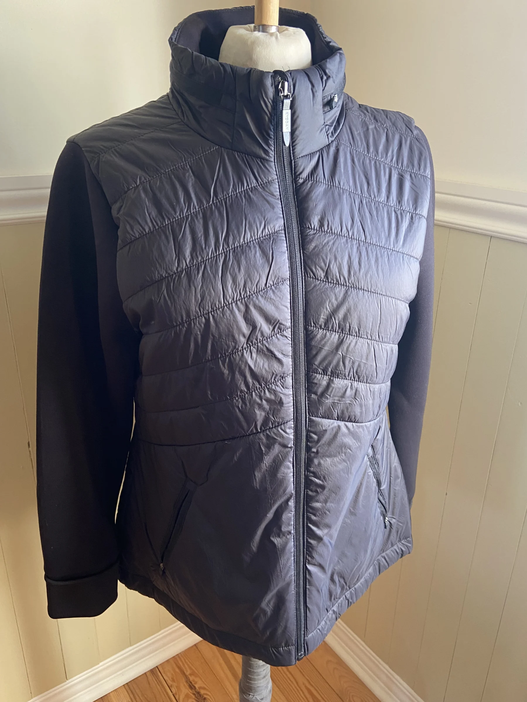 Manteau sport Kyodan (yoga) entre saison *Autre seconde main
