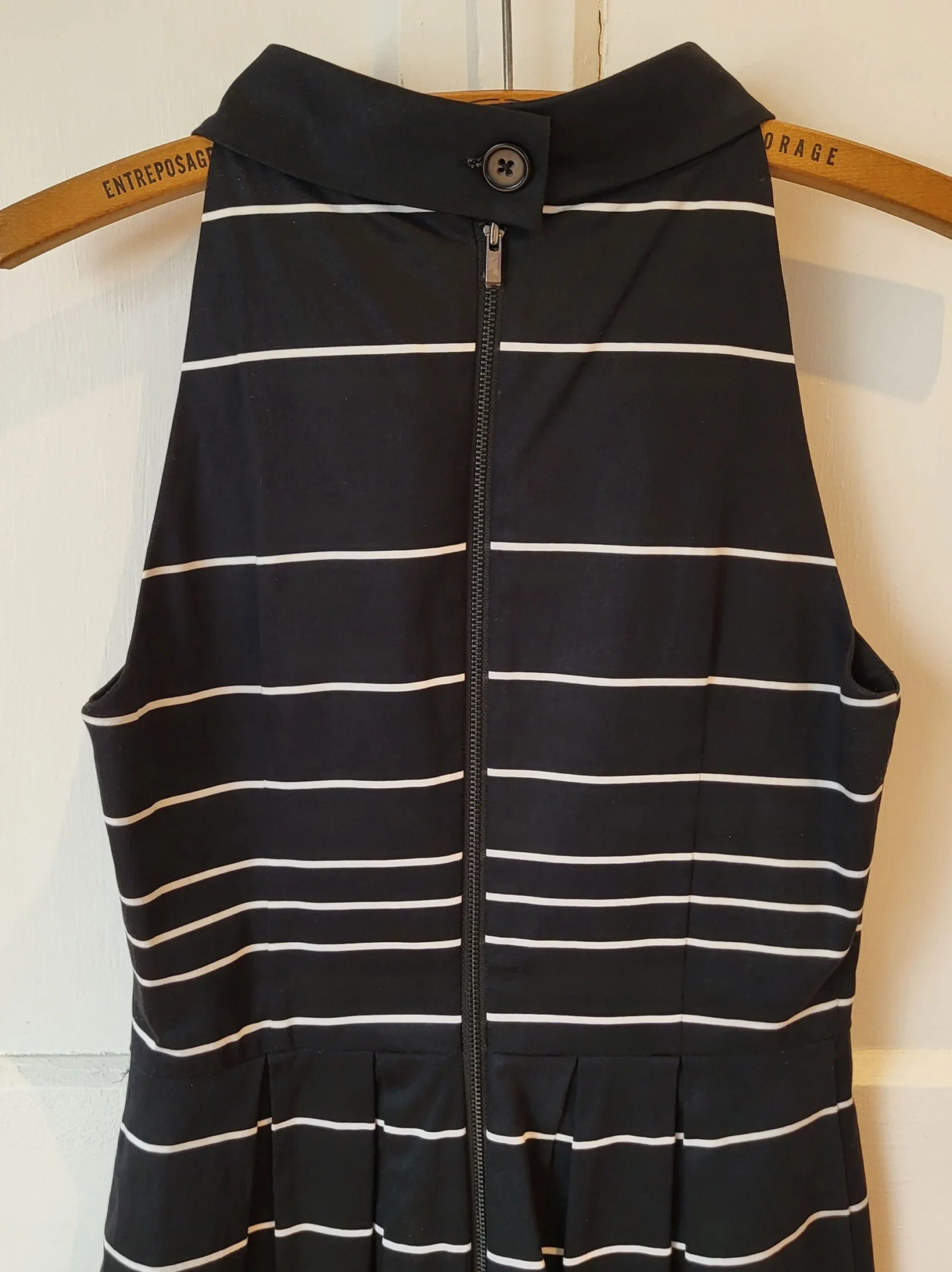 Image for Robe Jacob rayée noire et blanche taille S
