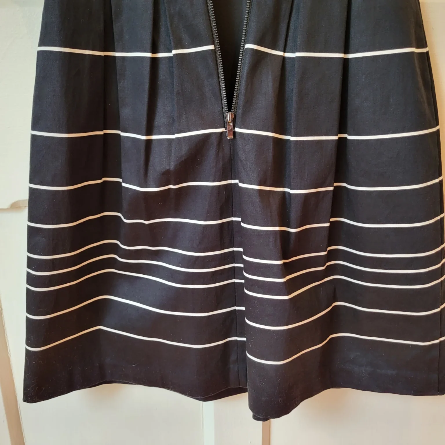 Image for Robe Jacob rayée noire et blanche taille S