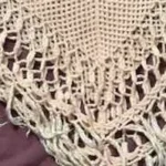 Thumbnail for Châle antique,  laine rose - Chic / VINTAGE