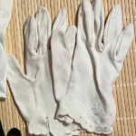 Thumbnail for Silk evening gloves – Chic / VINTAGE