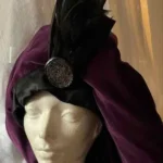 Thumbnail for Béret de velours mauve à aigrette (chapeau) style Renaissance - Chic / VINTAGE