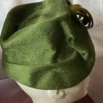 Thumbnail for Chapeau de feutre brossé, vert avec aigrette – très chic / VINTAGE