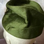 Thumbnail for Chapeau de feutre brossé, vert avec aigrette – très chic / VINTAGE